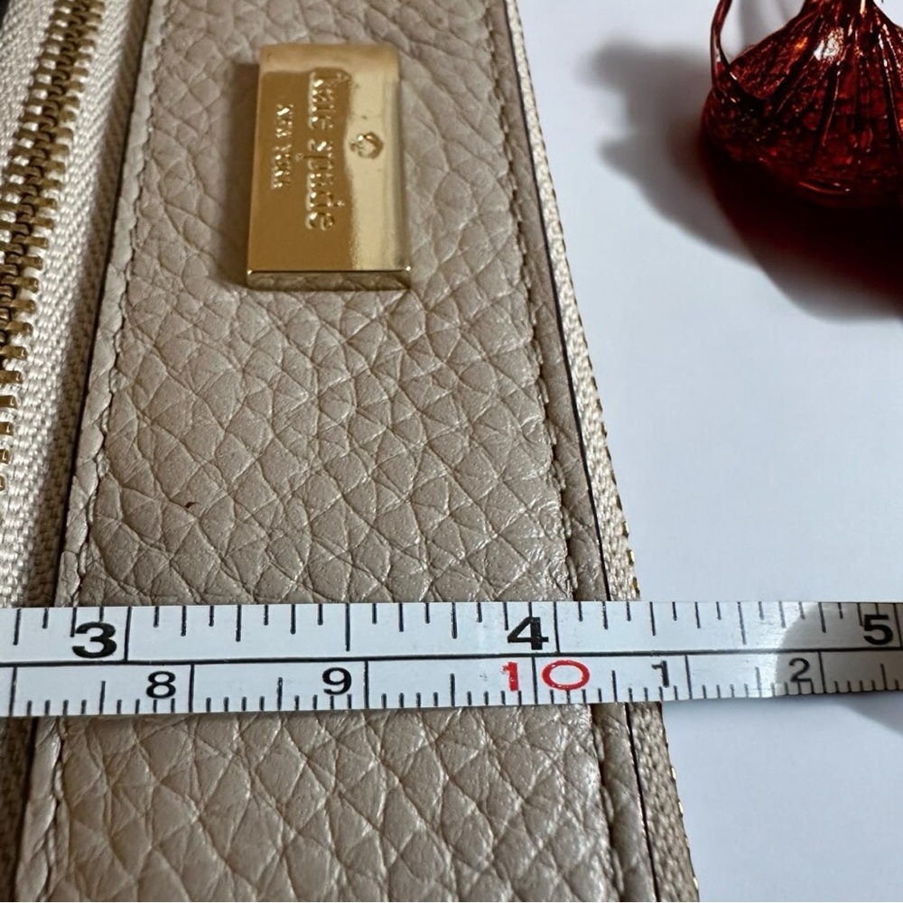 SOLD• Kate Spade Pebbled Leather Coin Purse Front Pouch Gold Zipper Textured - Picture 2 of 5